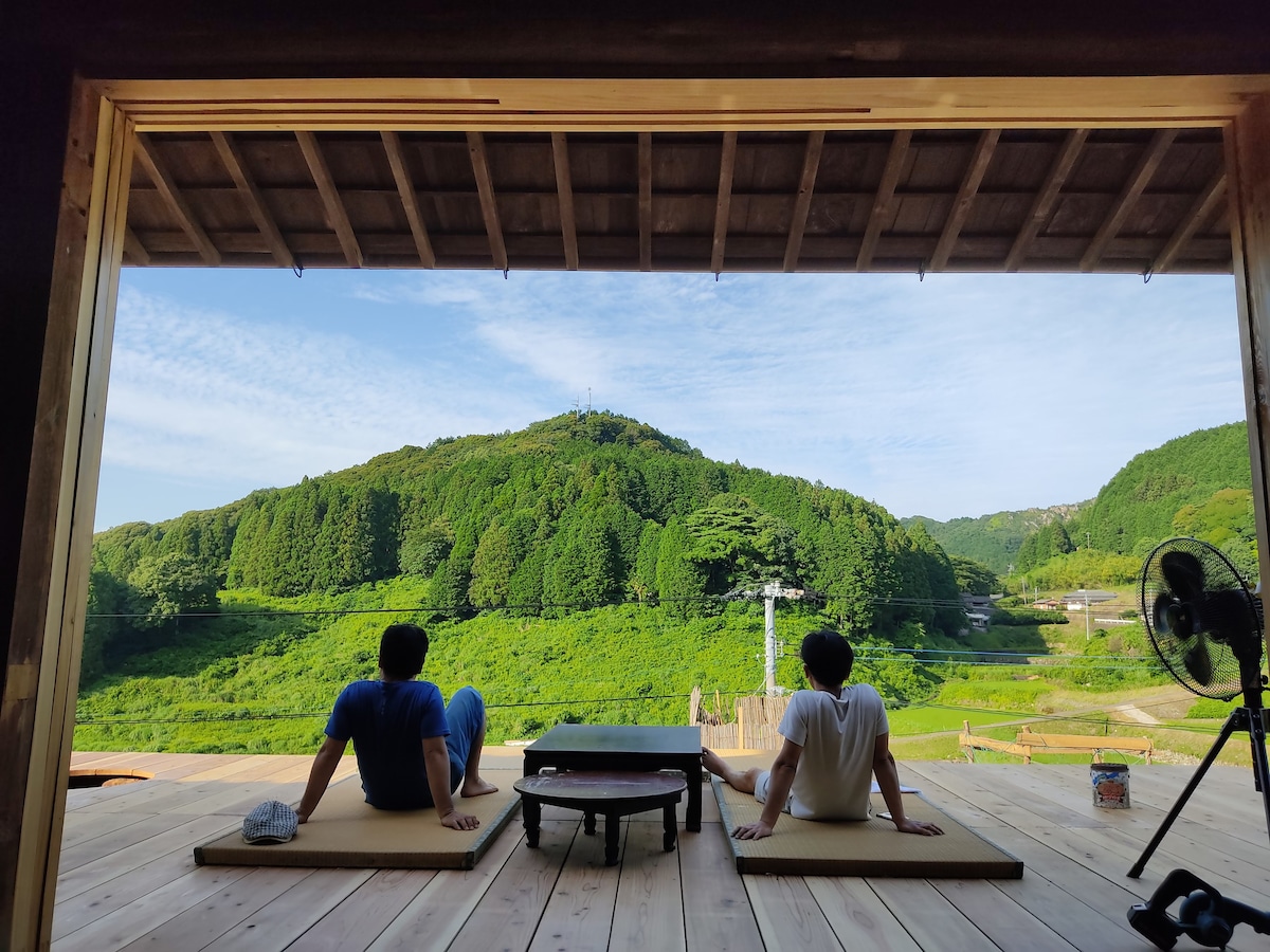 每天独家老房子，俯瞰美丽的水稻梯田Minpaku oniwa豪华1晚，可预订2人以上的2餐