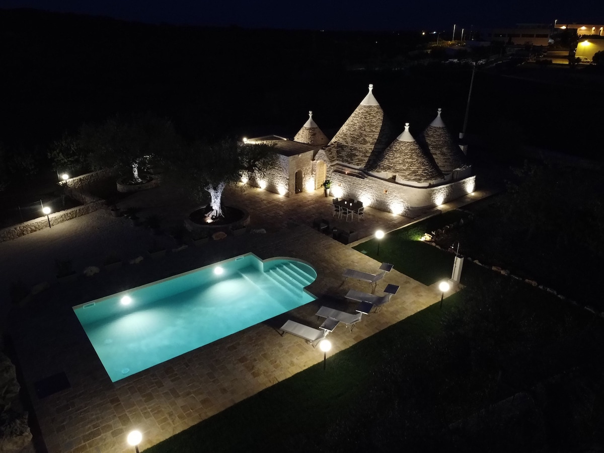 Quattroperle Trulli - Relax - Puglia Private Pool