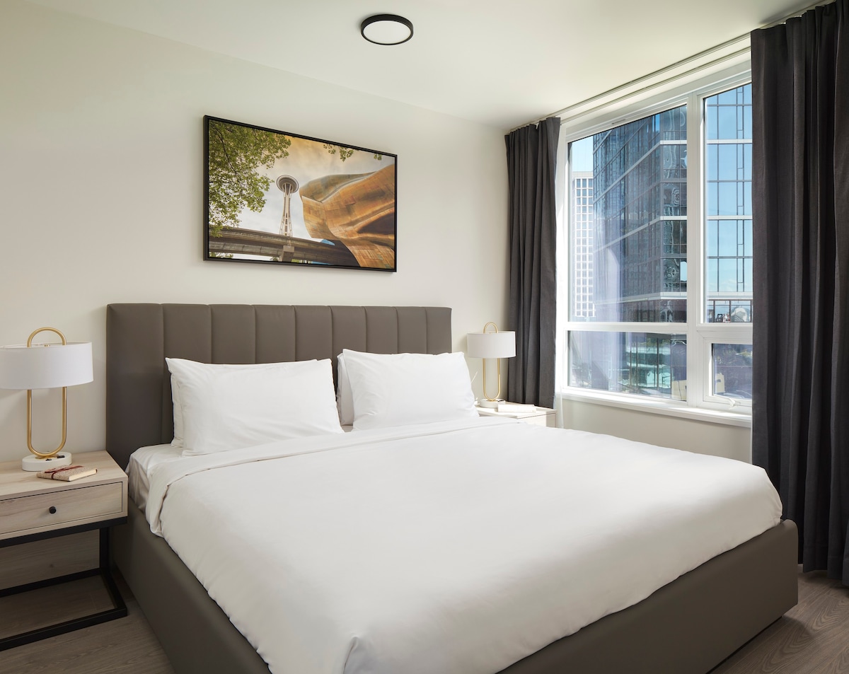 Level Seattle ◆ Executive Two Bedroom Suite