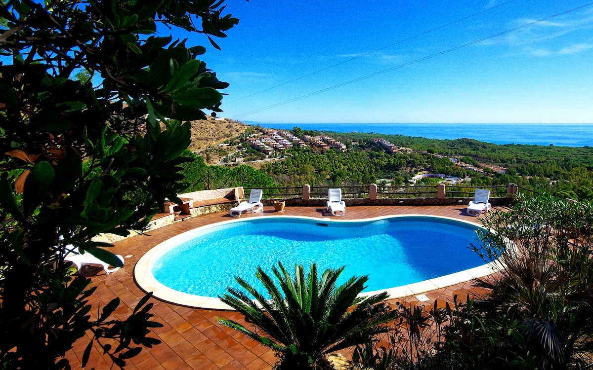 全景别墅（ Villa Panorama ） -带私人游泳池，靠近奇亚（ Chia ）