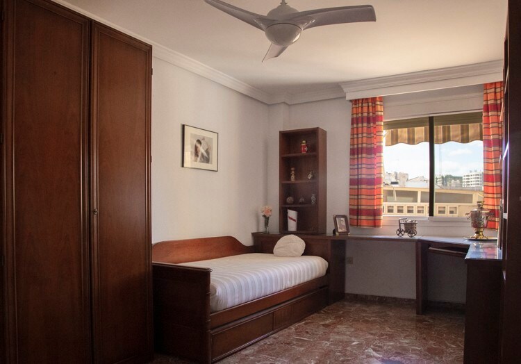 Precioso dormitorio en casa particular en Málaga