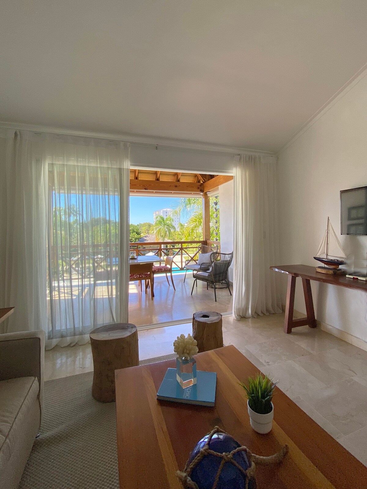 Enchanted Riviera Azul 04 |Luxe 2BD Unit|Pool View