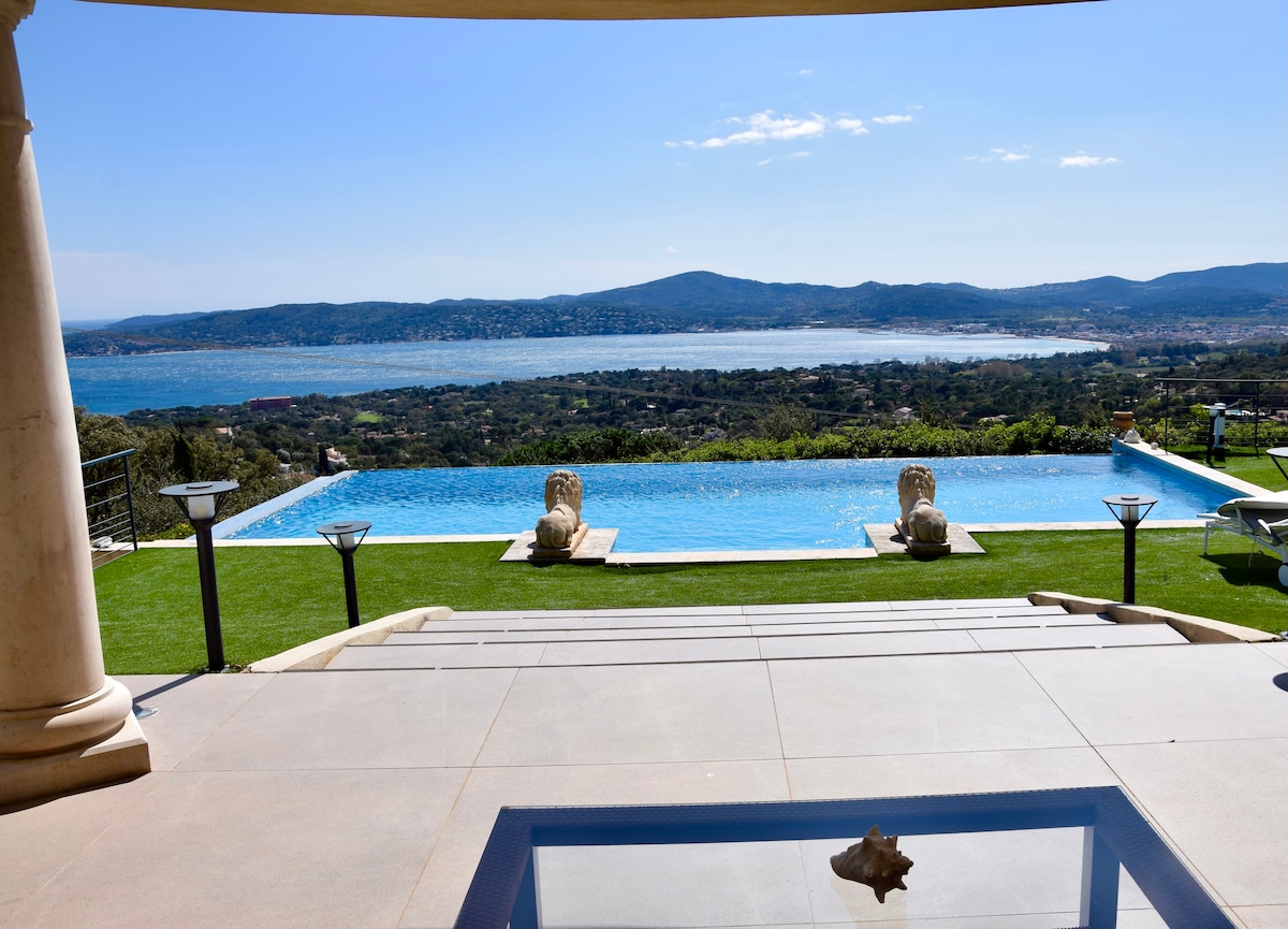 Vue mer panoramique sur le Golfe de St Tropez