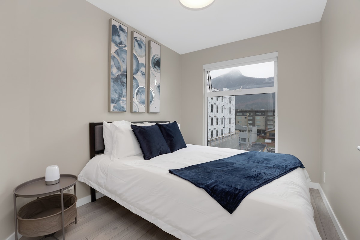 2卧室Squamish公寓，可欣赏非凡的山景