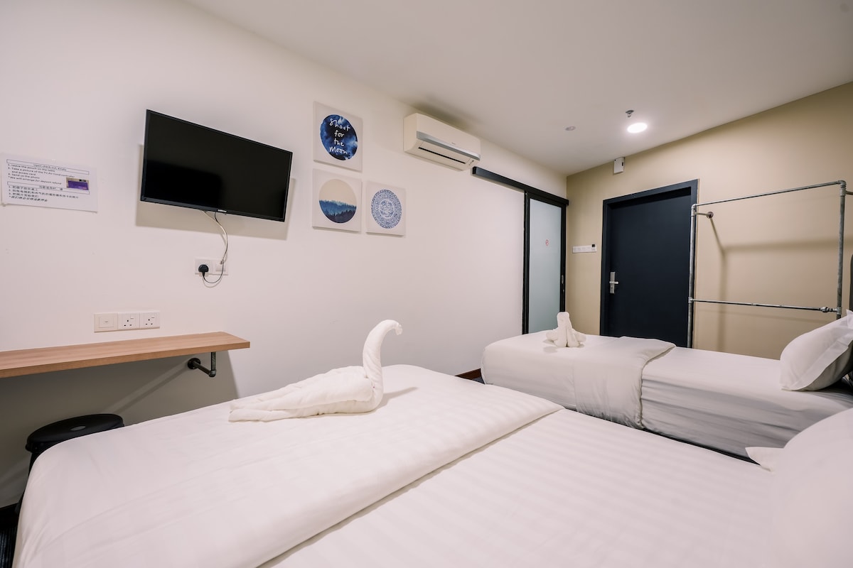 Triple Room - 3C Hotel Setiawalk Puchong