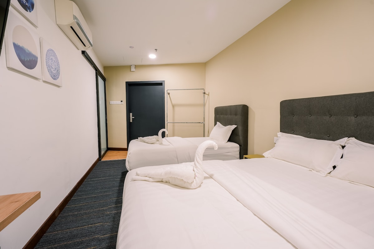 Triple Room - 3C Hotel Setiawalk Puchong