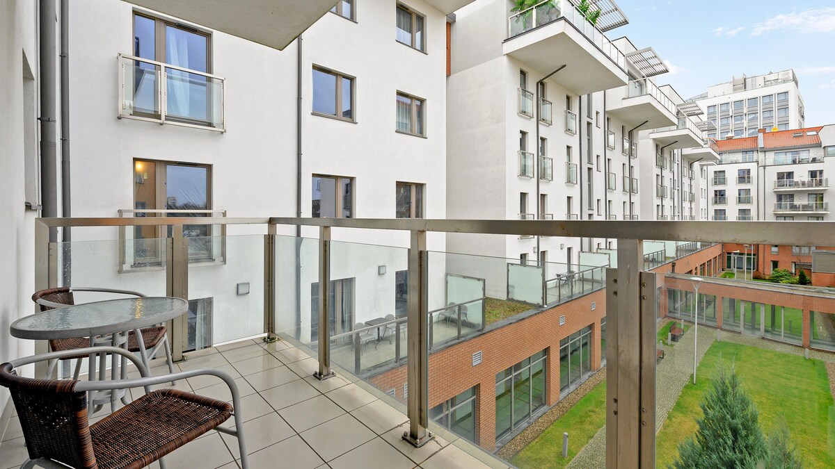 Apartament Waterlane z balkonem dla 4 osób