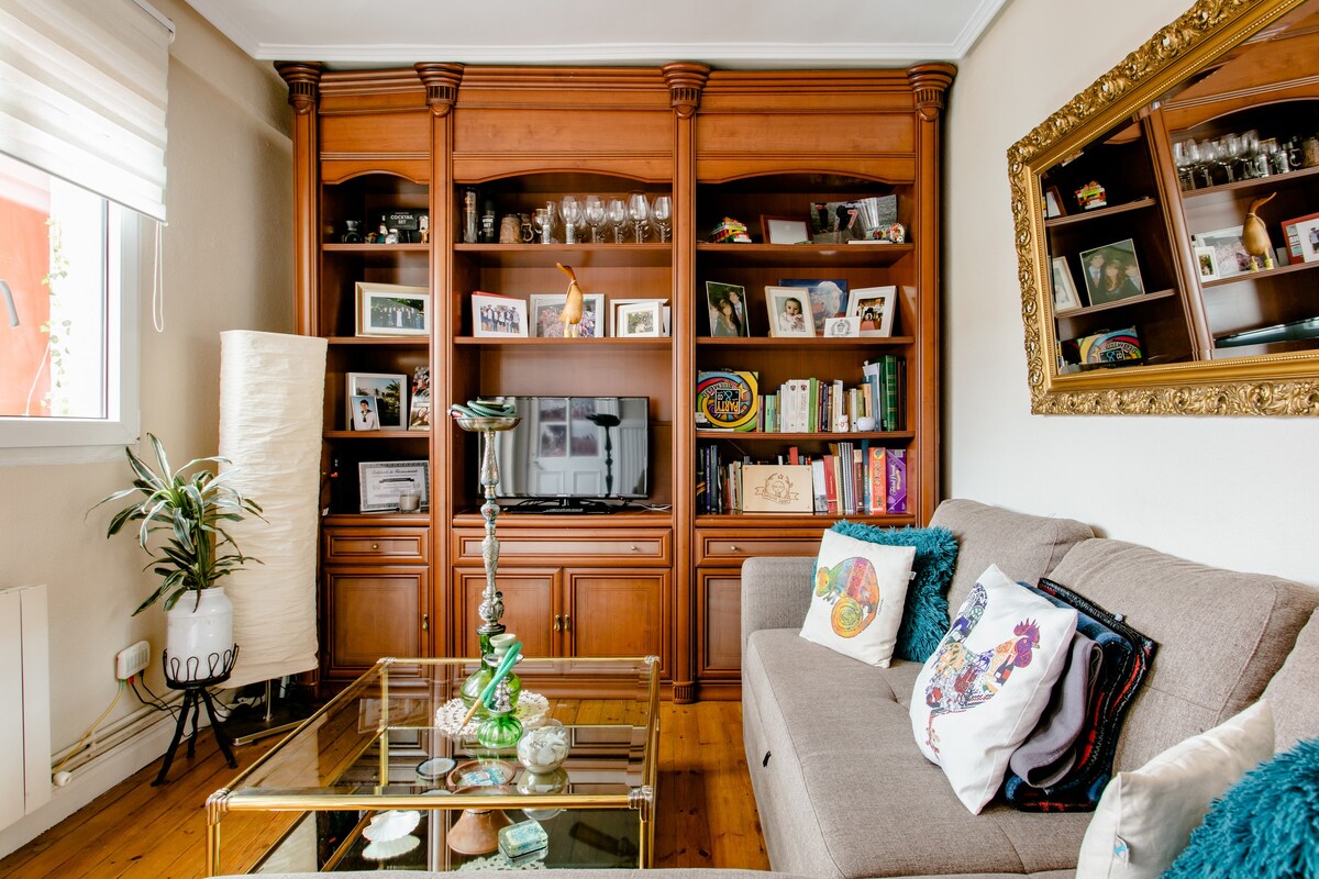 Habitación 1 con terraza en el centro de Bilbao