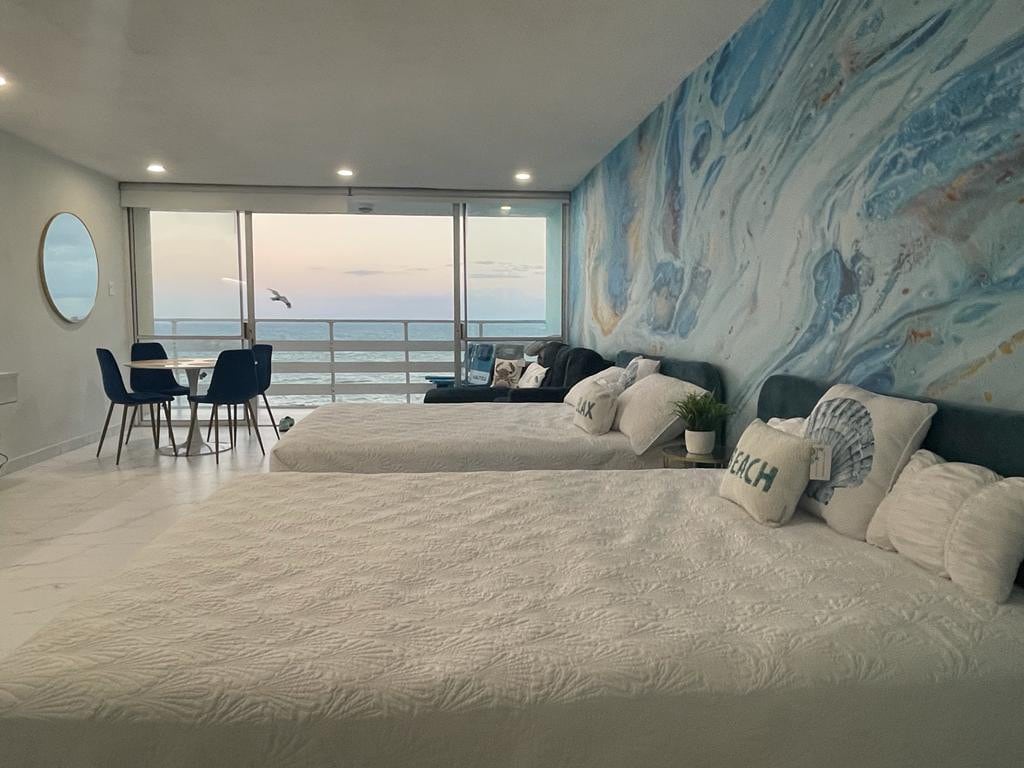 美丽的海洋蓝爱海滨公寓❤️