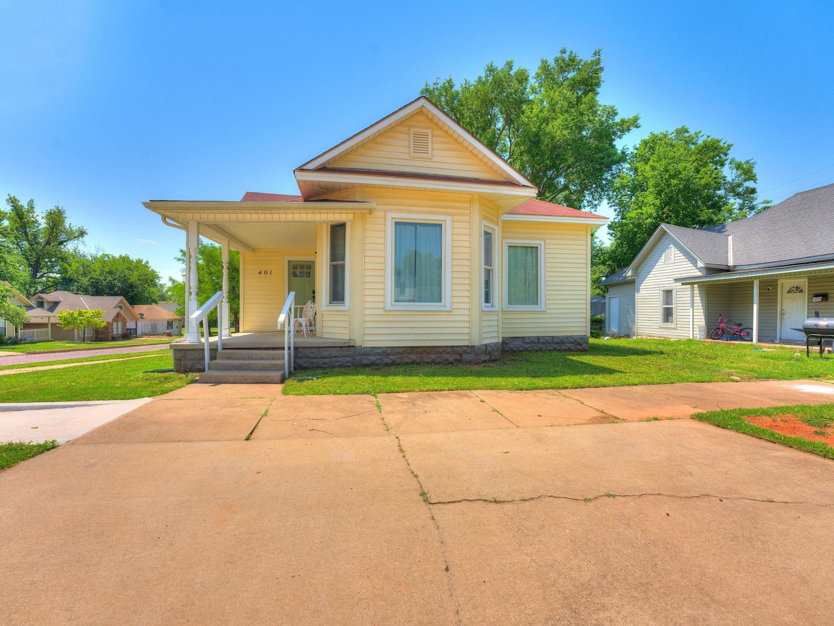 Buttercup Cottage downtown area // WI-FI // PETS