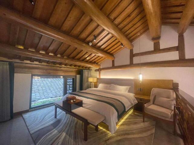 南充民宿 · 独立房间 · 1室1卫1床李家大院61阆中古城相邻供应