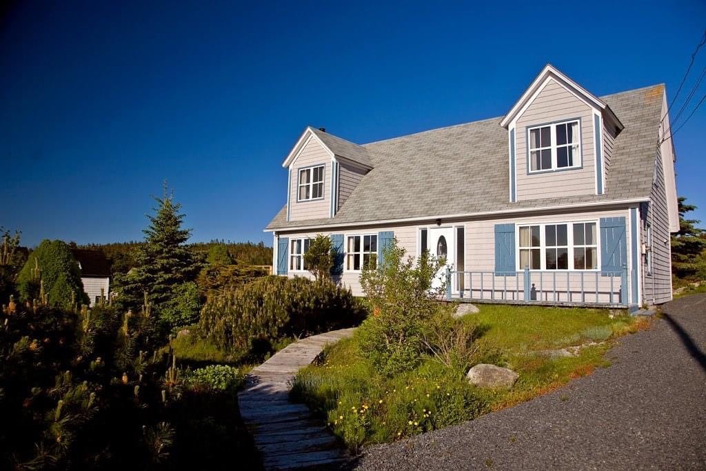 Mariner's Cottage - A Charming Seaside Retreat