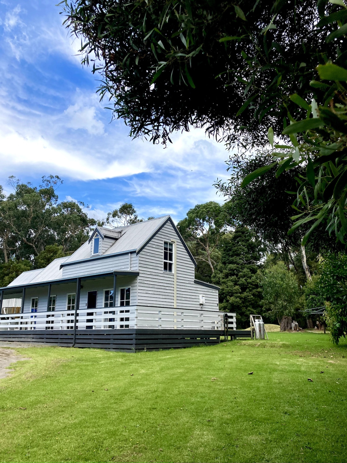 Otway Hideaways Loft Cottage, Kawarren。高速无线网络。