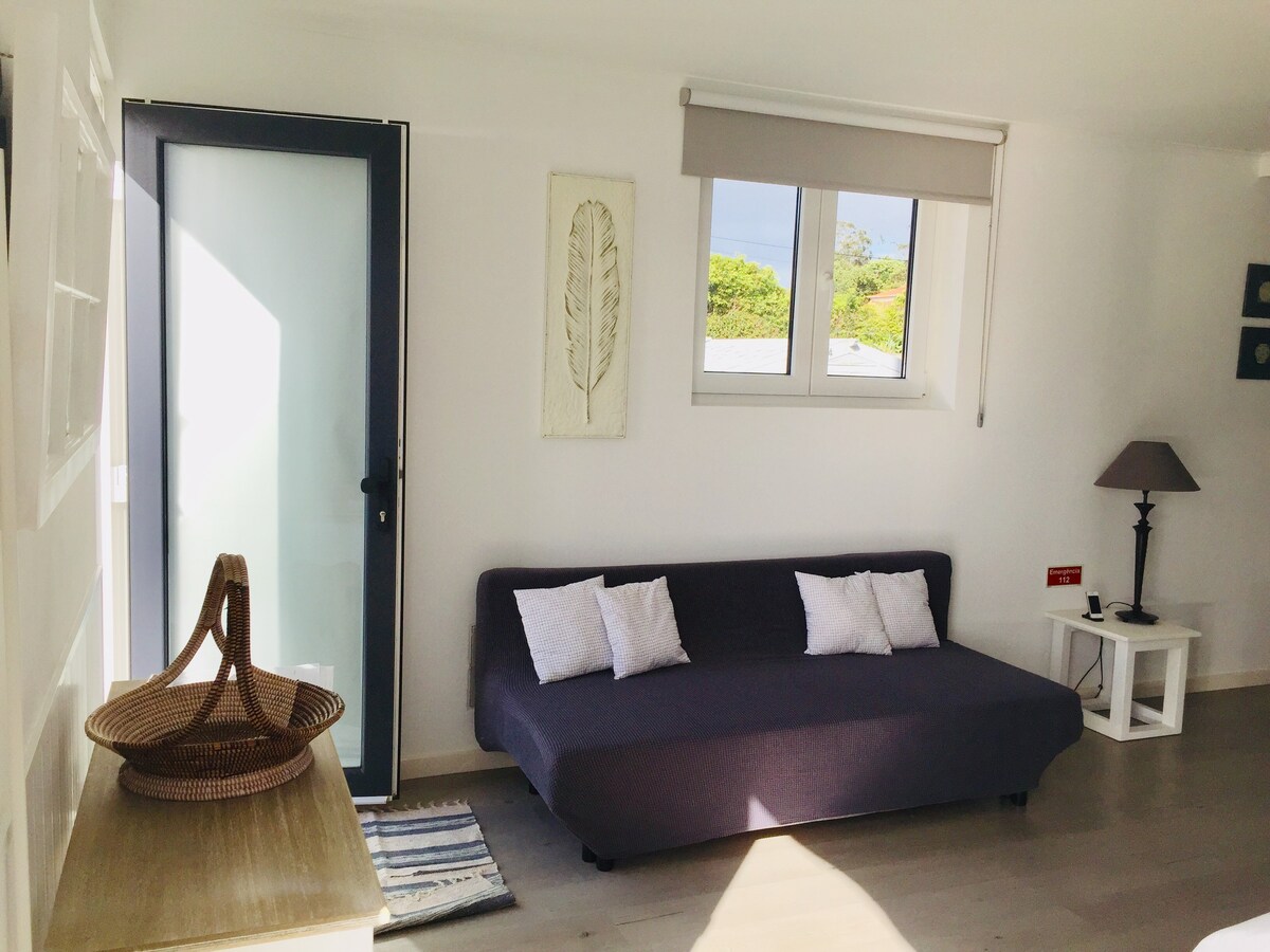 “La Finca”- spacious suite with separate entrance