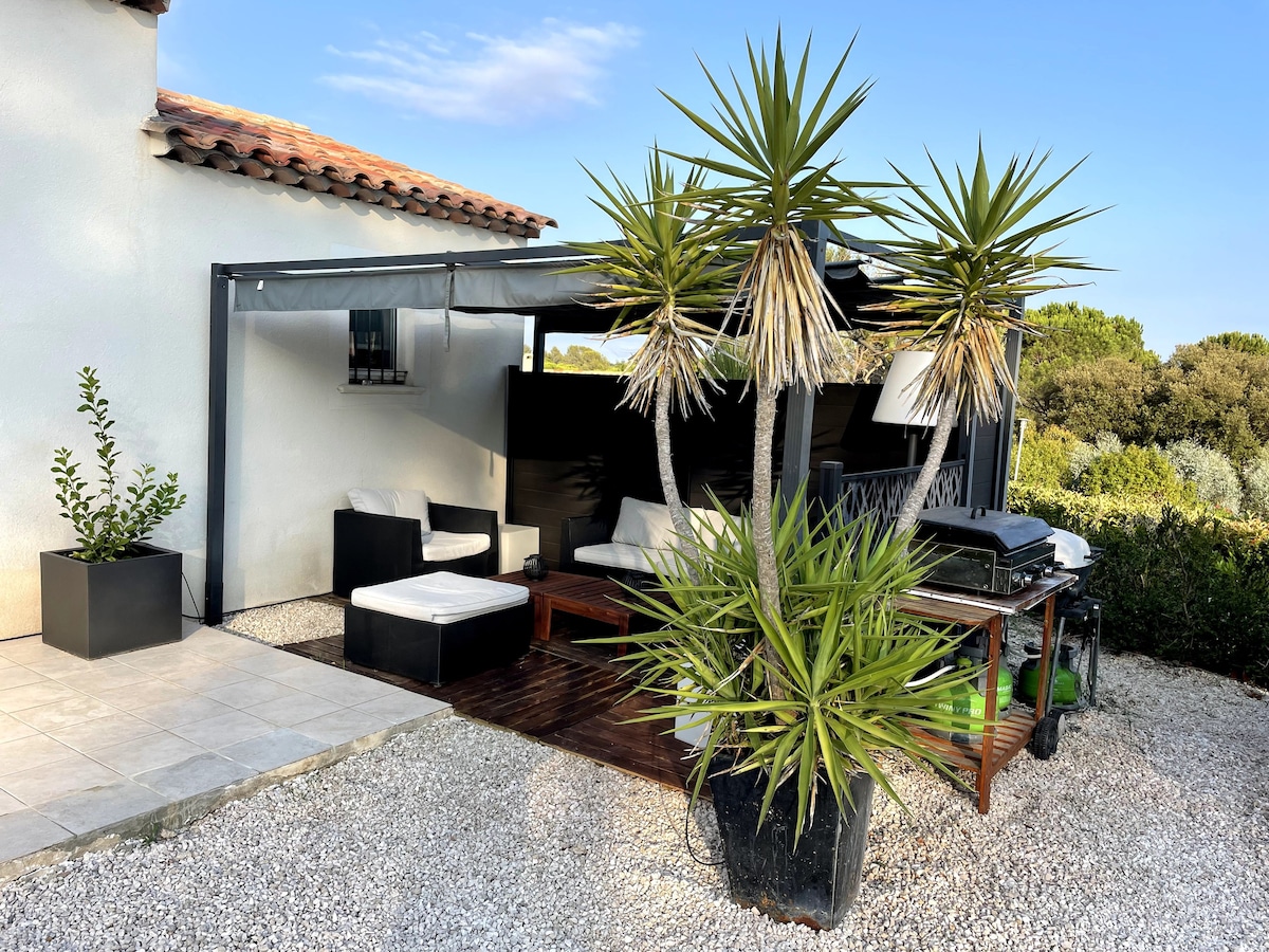 Villa with private pool near Fréjus