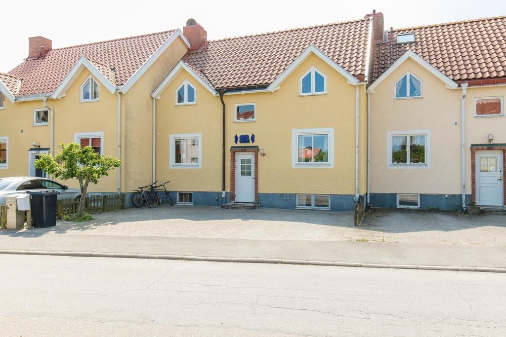 Eget boende nära centrum och strand