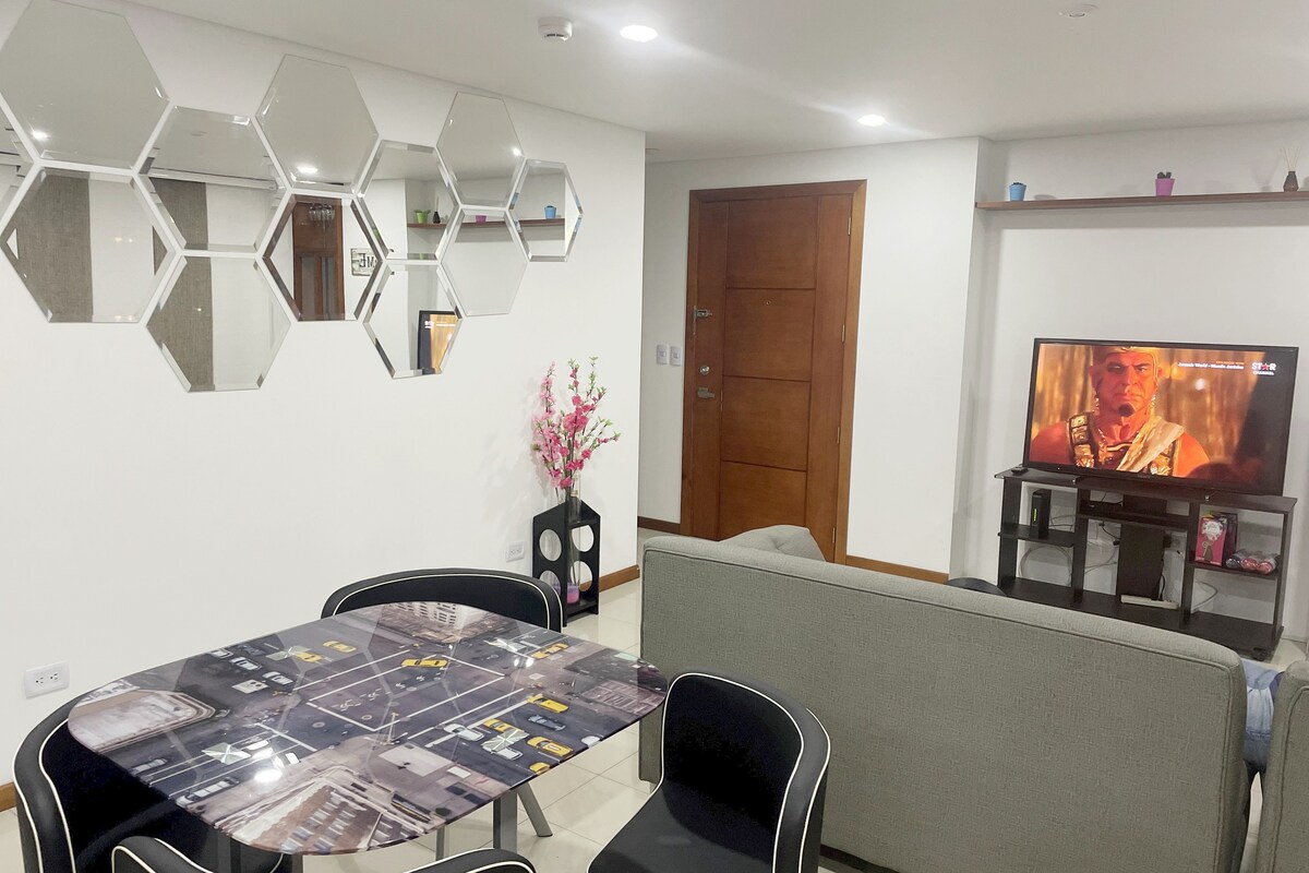 Apartamento moderno junto a Unicentro.