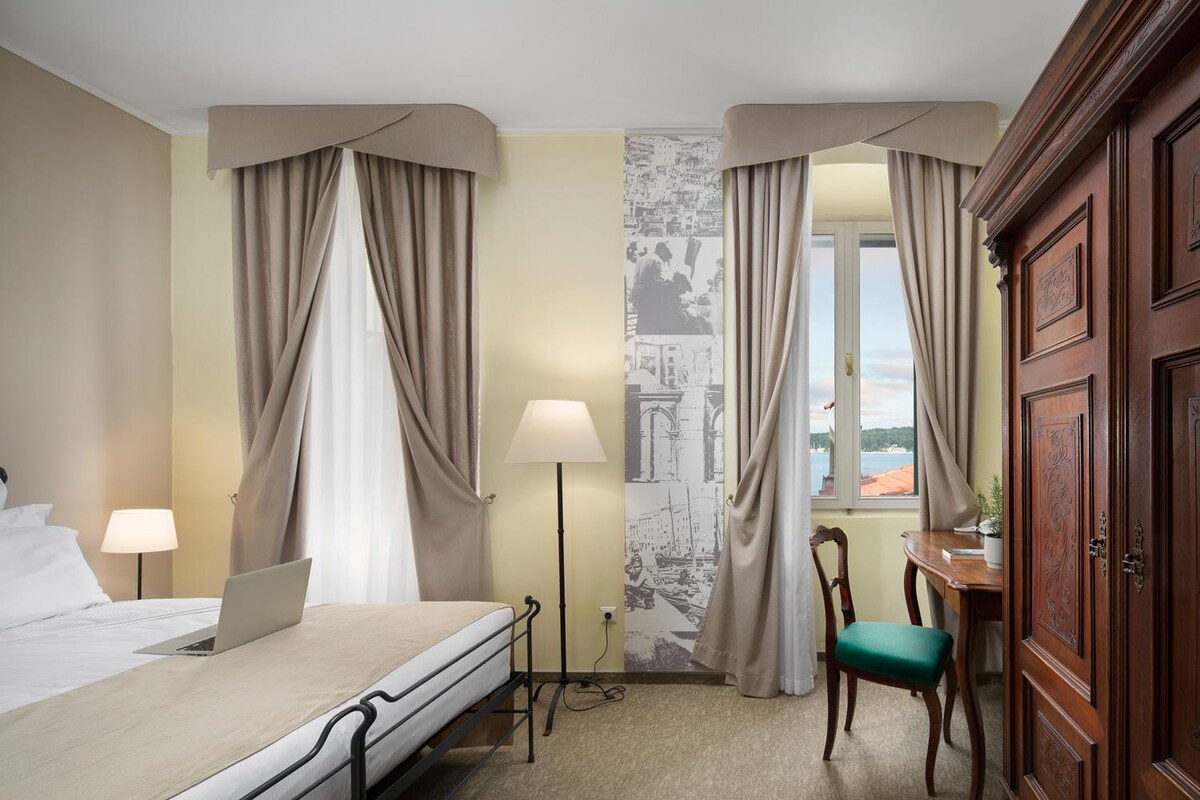 Angelo d'Oro Heritage Hotel Comfort Room Sea View