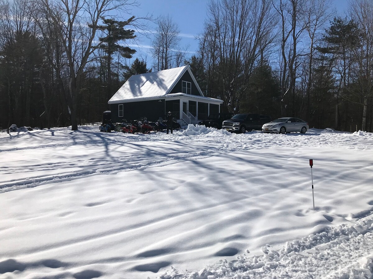 Adorable Lake Front Cottage in the Adirondacks.