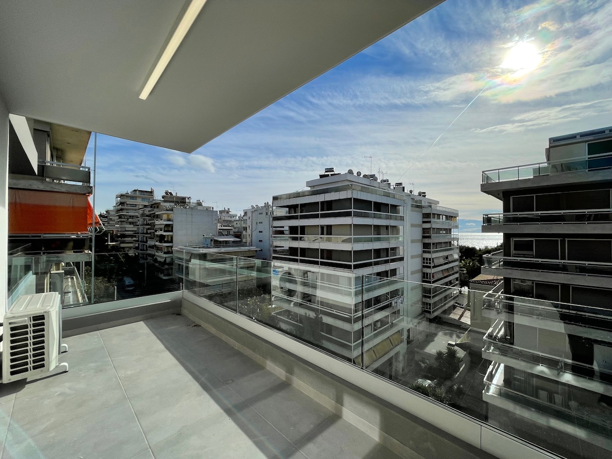 F1 - Beautiful Modern Apartment near M. Flisvos