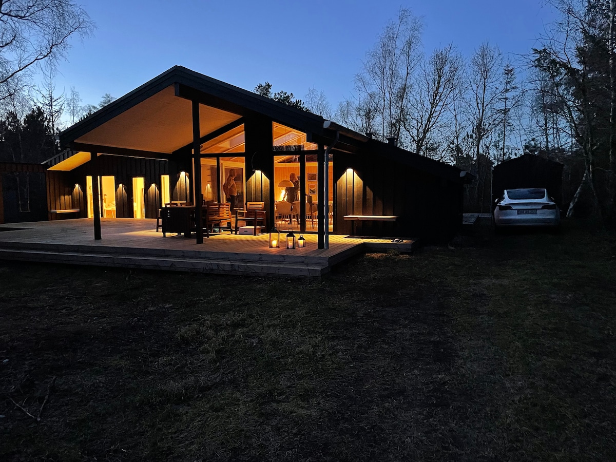 Skønt familie sommerhus tæt ved strand