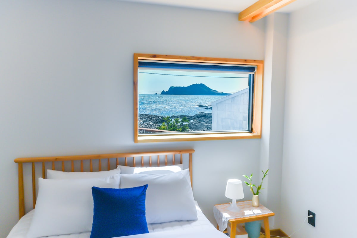Udomo早晨膳宿公寓（ 101号） Ocean Pemilis Suite Blue Room