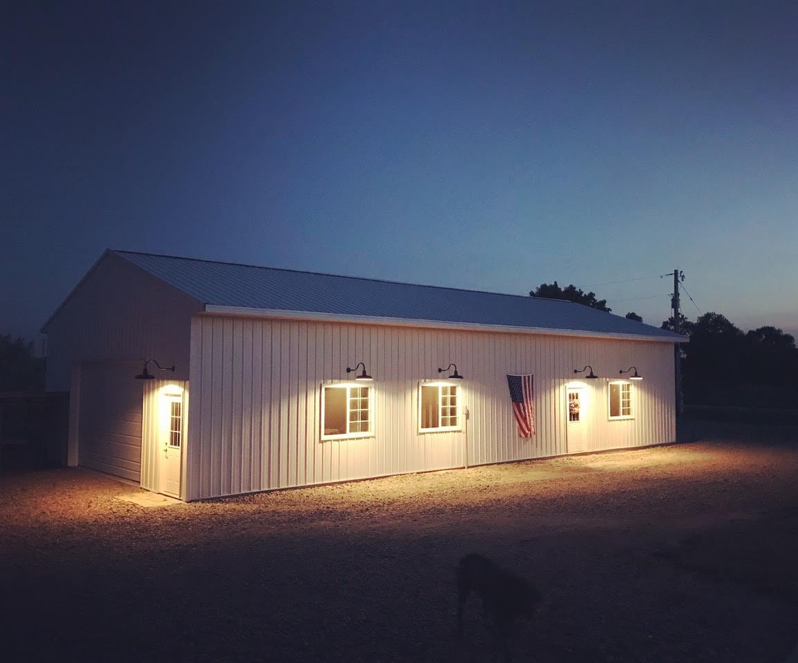 1 Bedroom Shed in Country Perfect for Crane Season