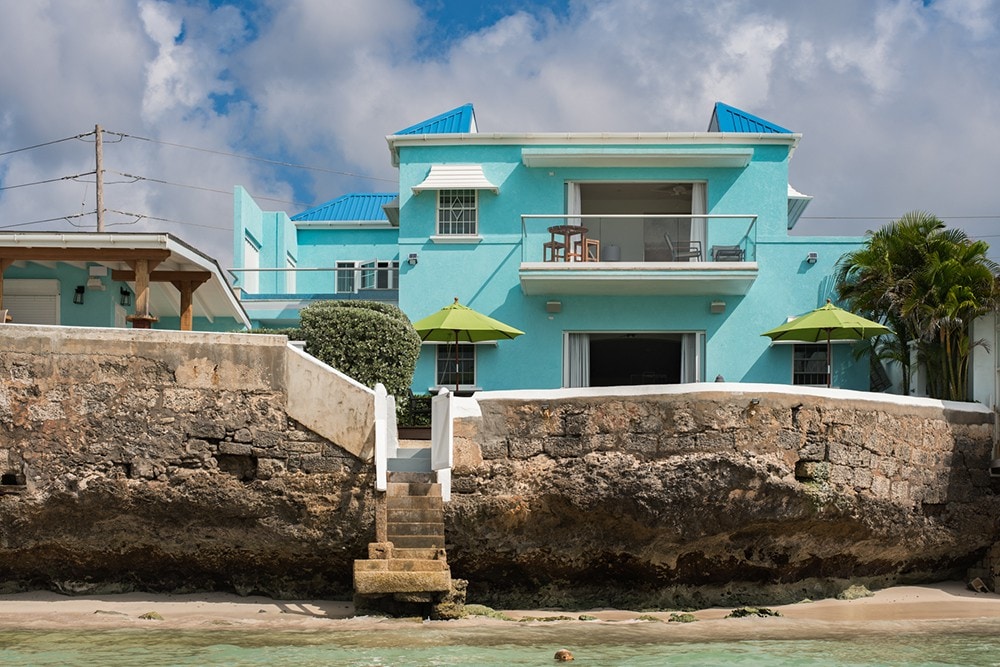 Luxury beachfront villa close amenities Barbados