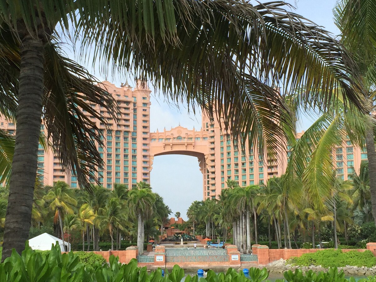 HARBORSIDE @ ATLANTIS 2 BEDROOM PREMIUM - SLEEPS 8