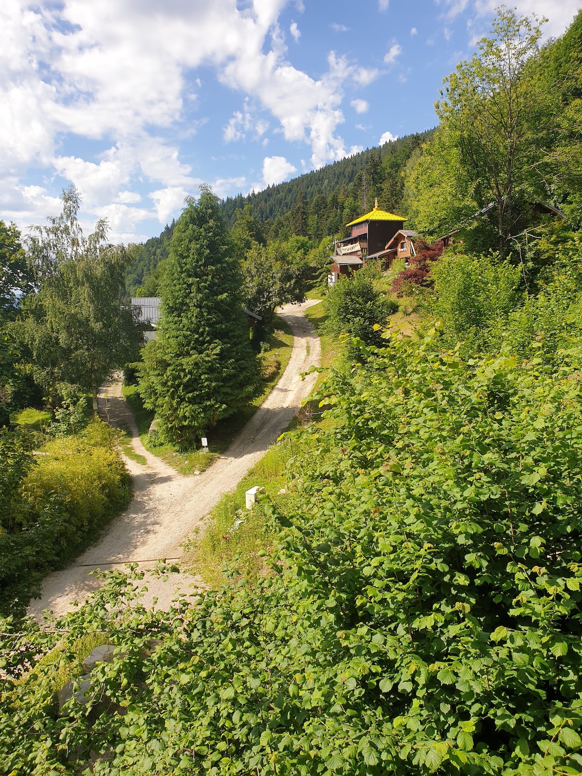 马尔帕度假木屋（ Chalet Marpa ） ，位于贝尔登山脉（ Beldonne massif ）的中心