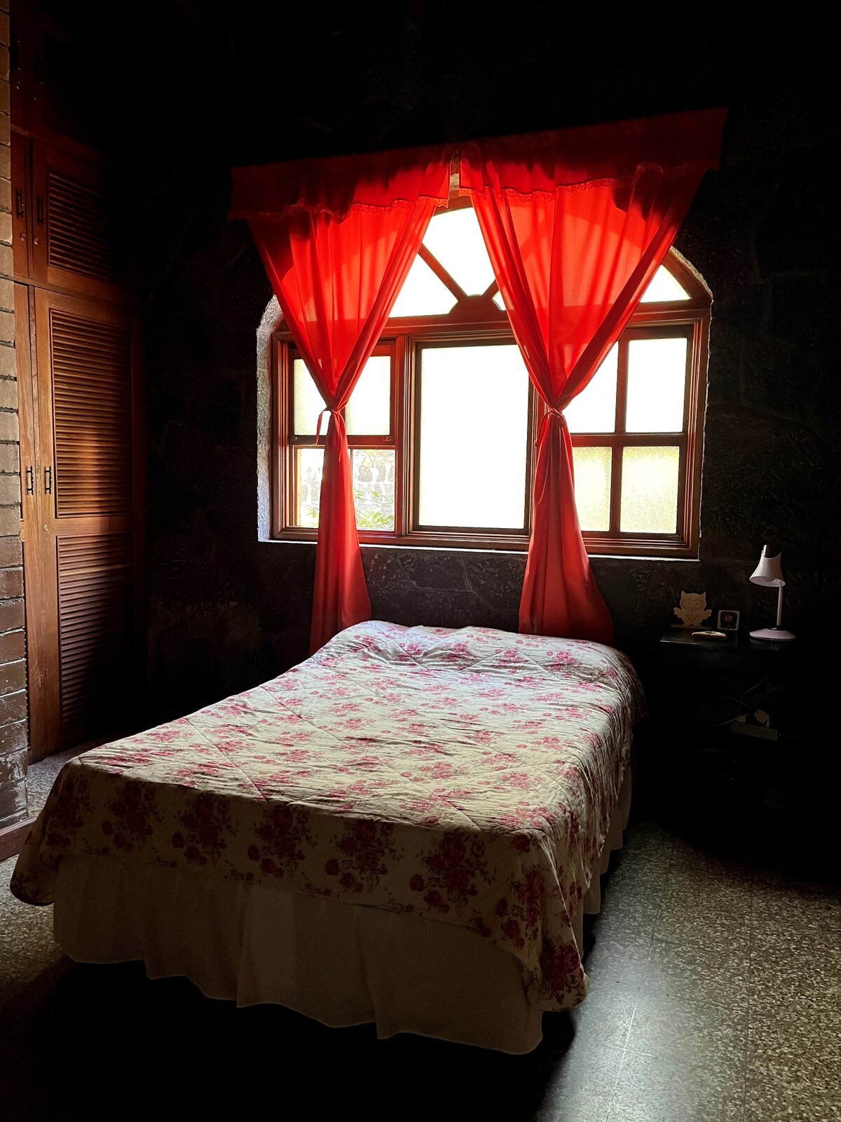 Atitlán湖畔Casa Qatzij的Kan客房