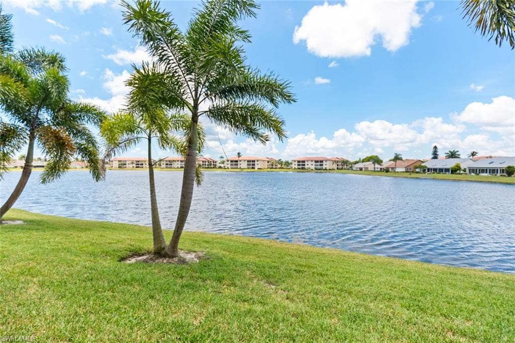 Condo: 2 Bed | 2 Bath | Pools | Lakes