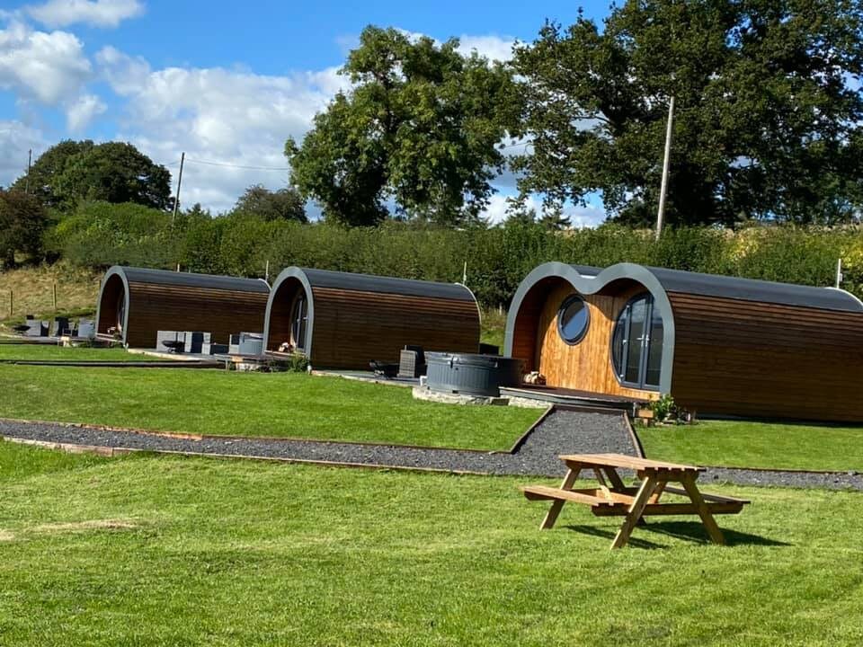 Wye Pod-Luxury 6 Person Glamping Pod with Hot Tub