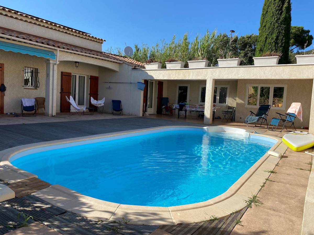 Calm 4 room villa,pool,garden,5min from beach/shop