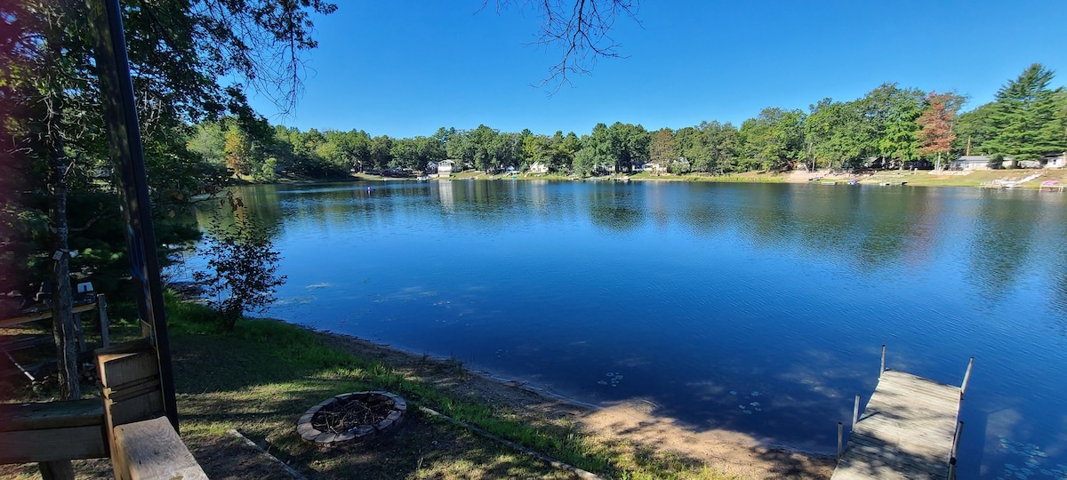 BLUE GILL Log cottage on small inland lake.