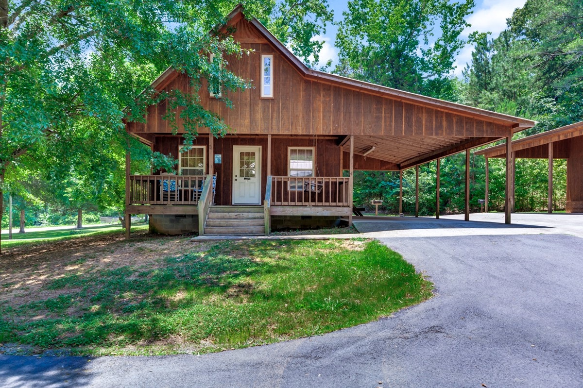 *Cabin #1 @ Fisherman's Landing (boat shelter)*