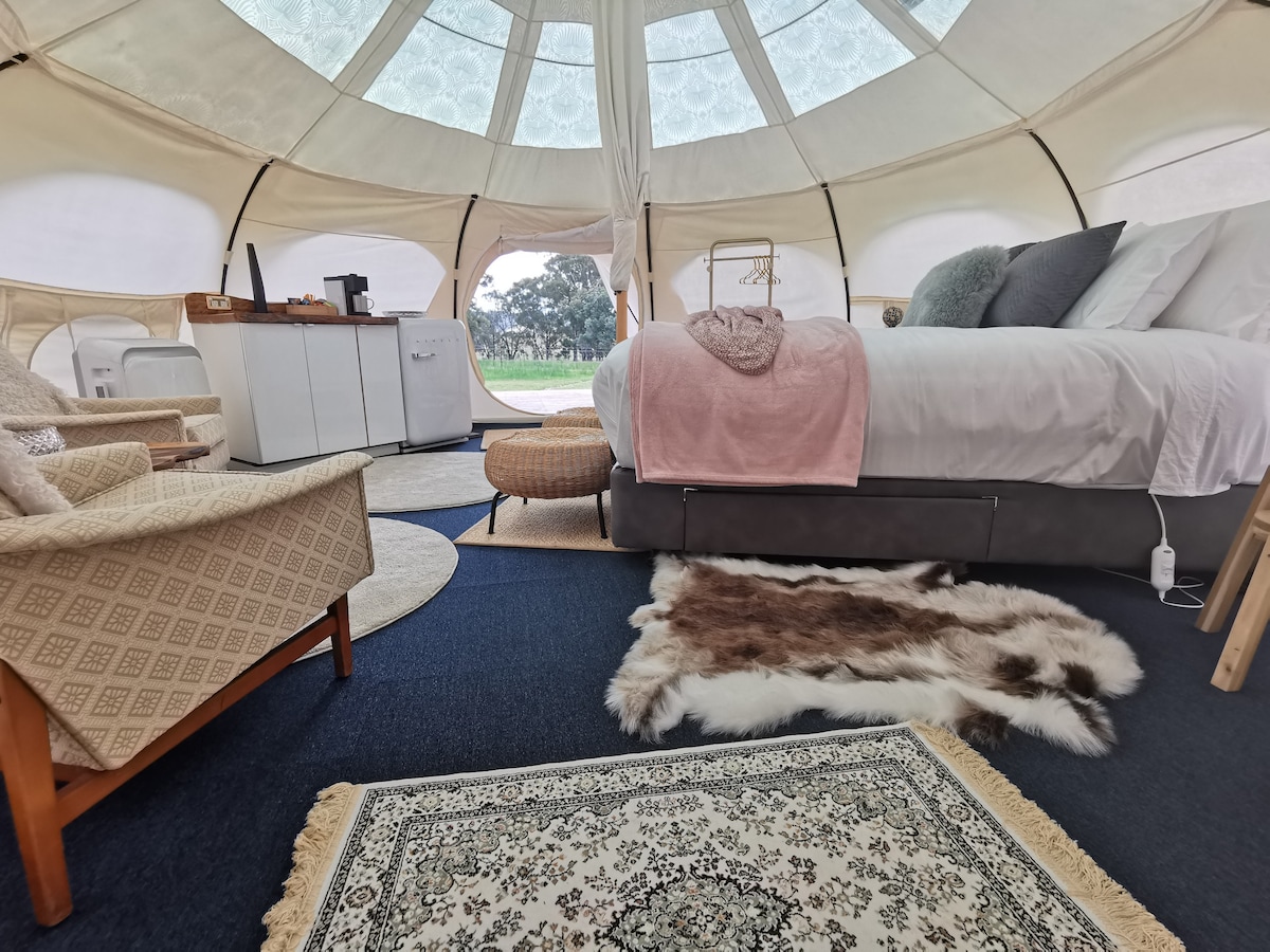 舒适的观星帐篷，带水疗和套房