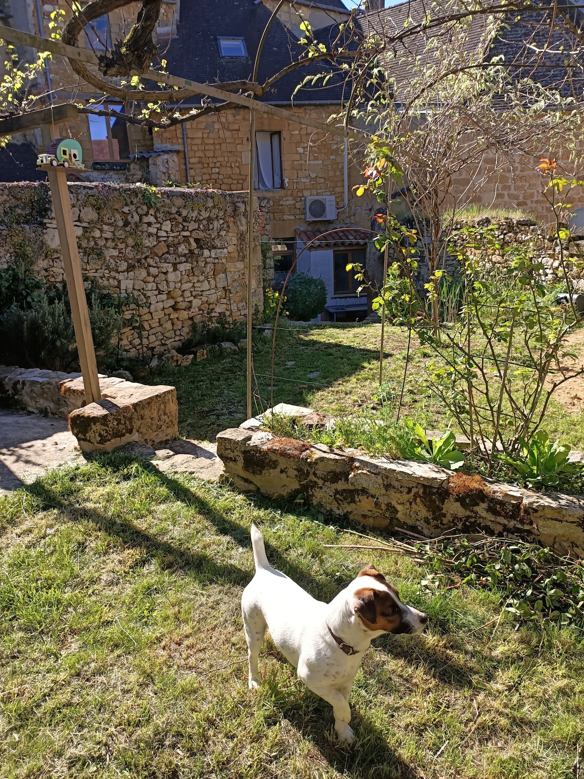 Gîte de caractère au cœur de la cité médiévale