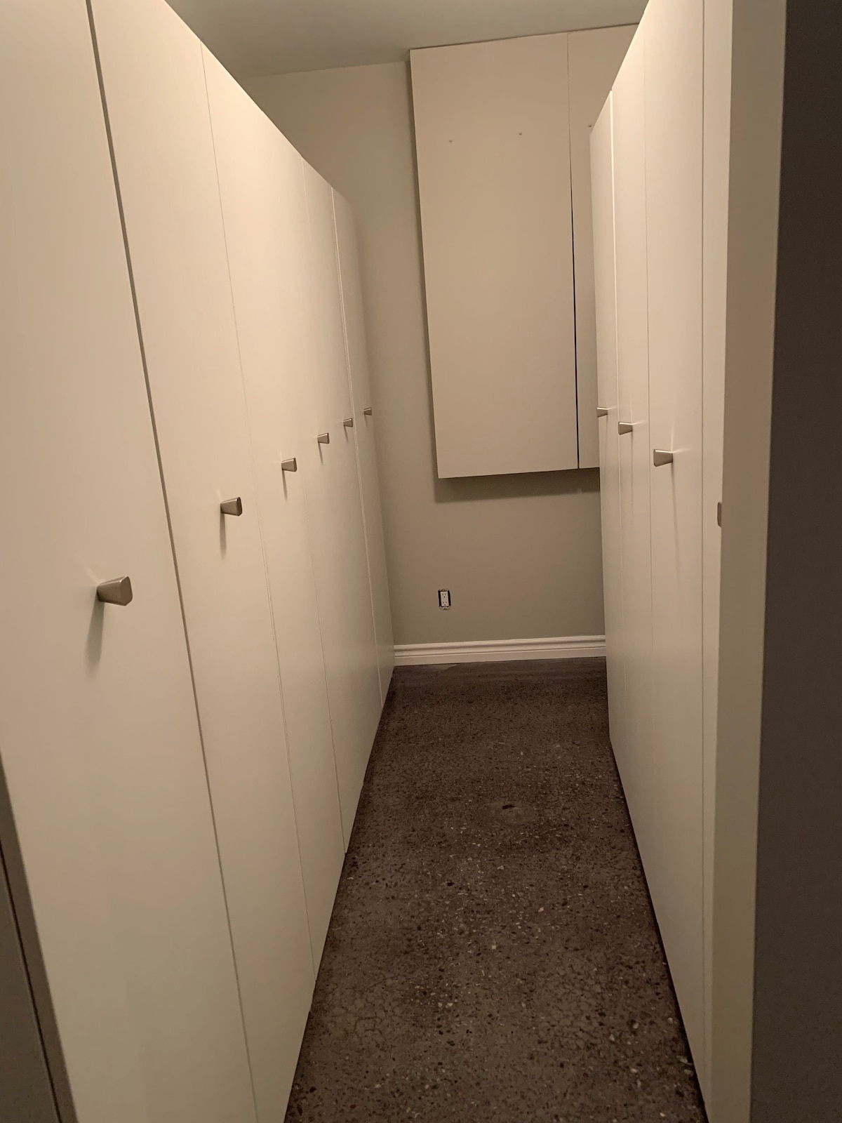 1-bedroom executive apartment