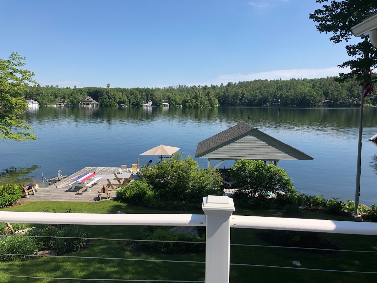 温尼佩索基湖（ Lake Winnipesaukee ）上的7卧室大型住宅和码头