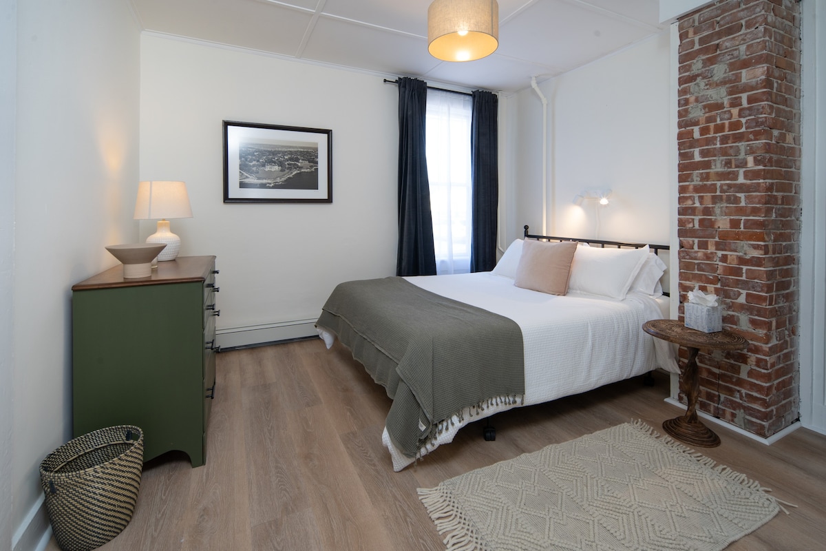 现代、舒适的3卧公寓·纽波特市中心