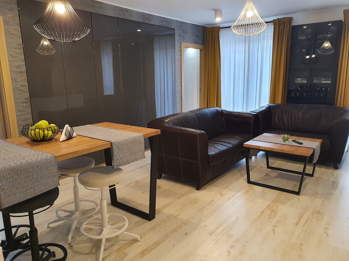 Wygodny i przestronny Apartament HANA (70 m2)