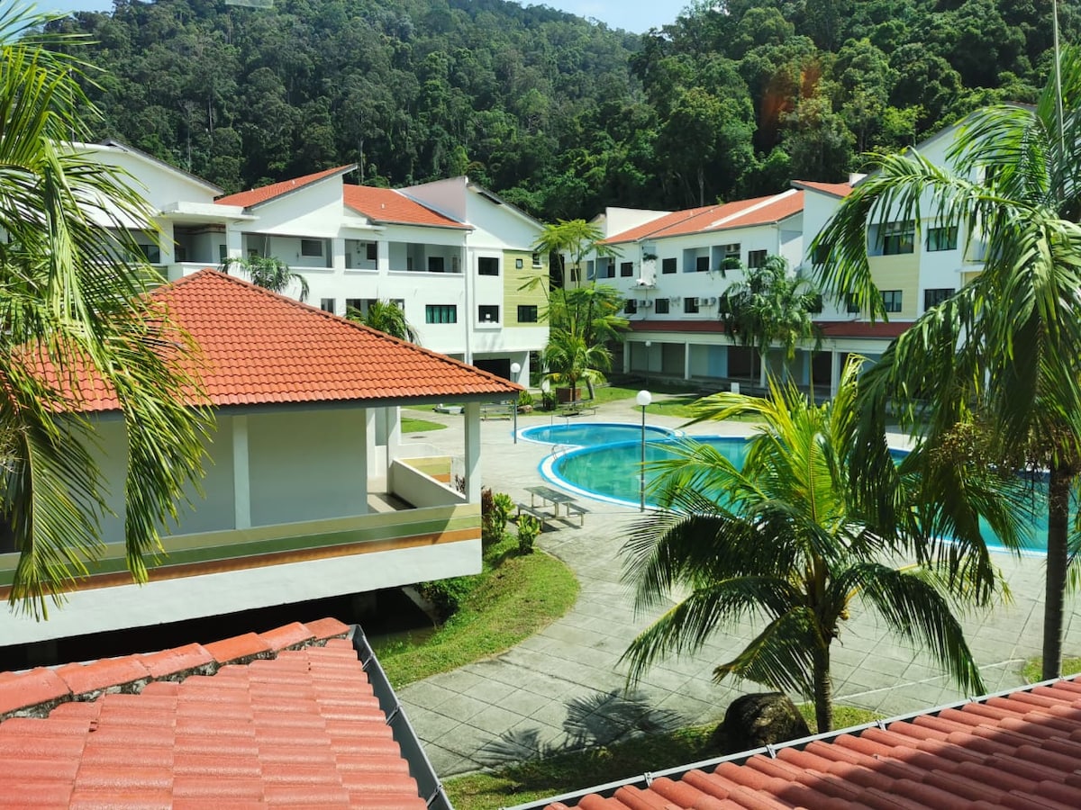 C 13 Lot 10 Pangkor Leisure Beach Studio