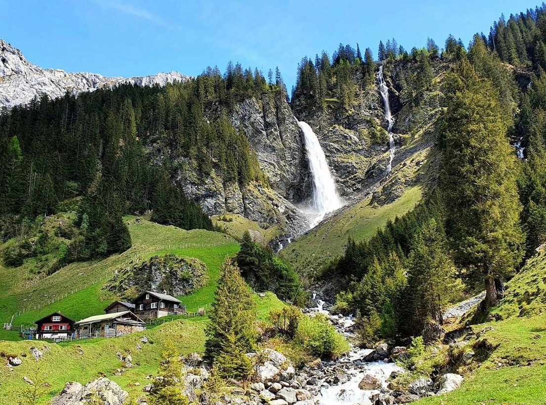 位于大自然中心的舒适高山牧场