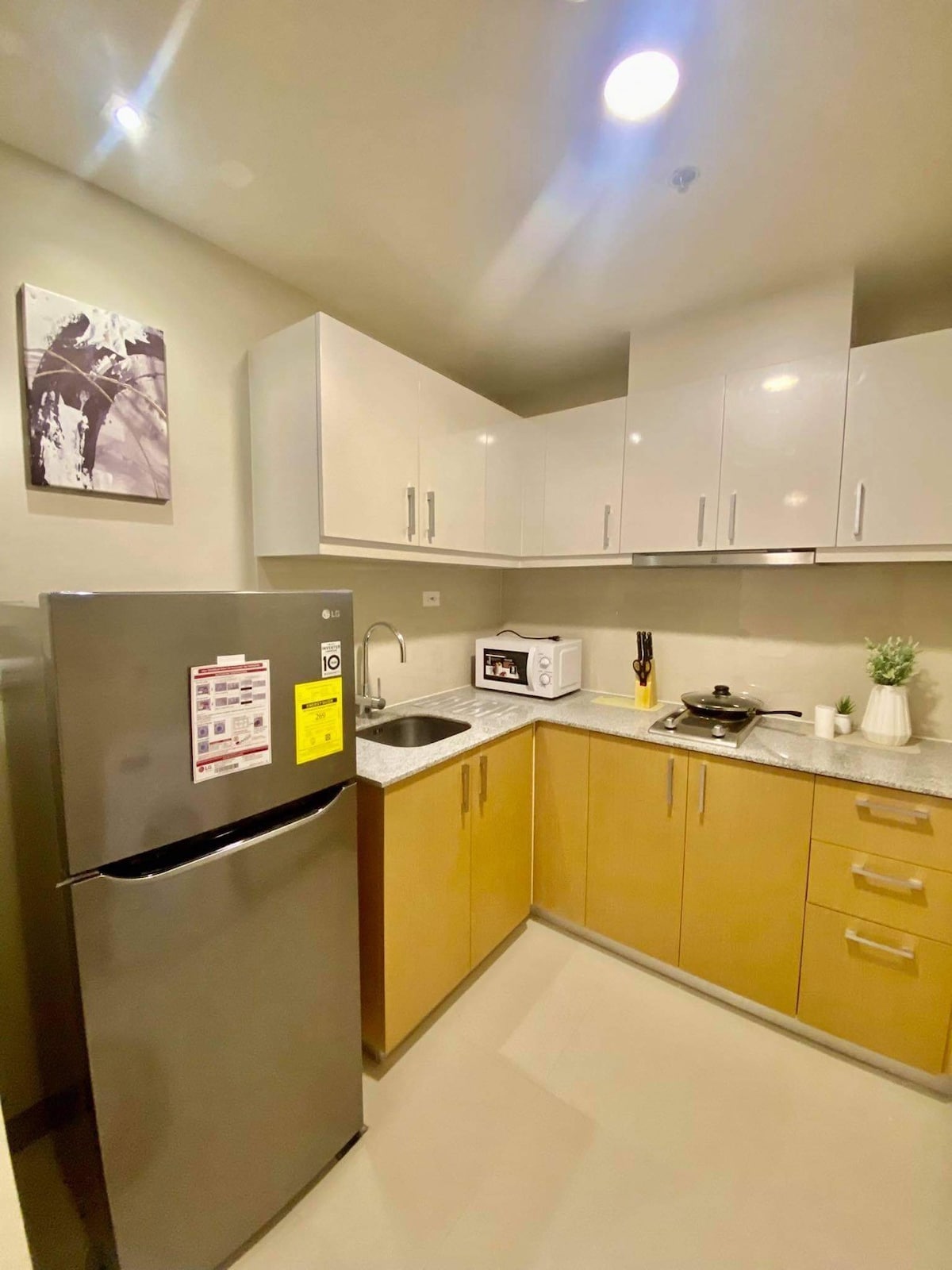 Stylish 1 Bedroom Unit in Uptown BGC