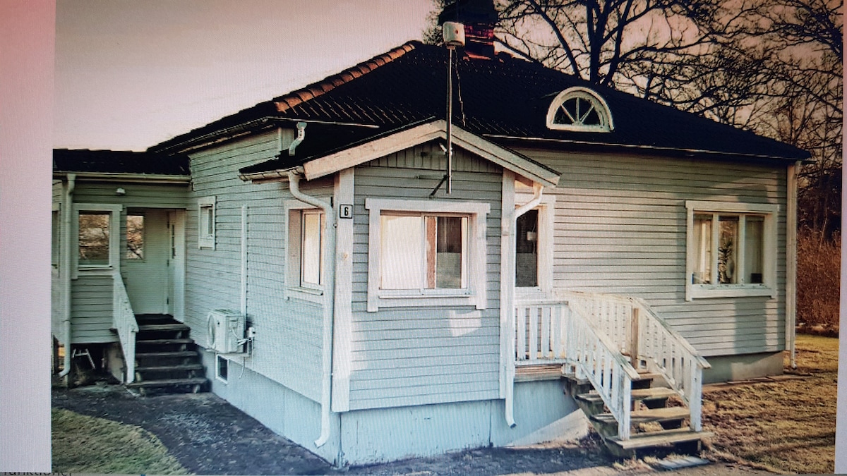Trevligt hus med uteplats, Emmaboda kommun, Lindås