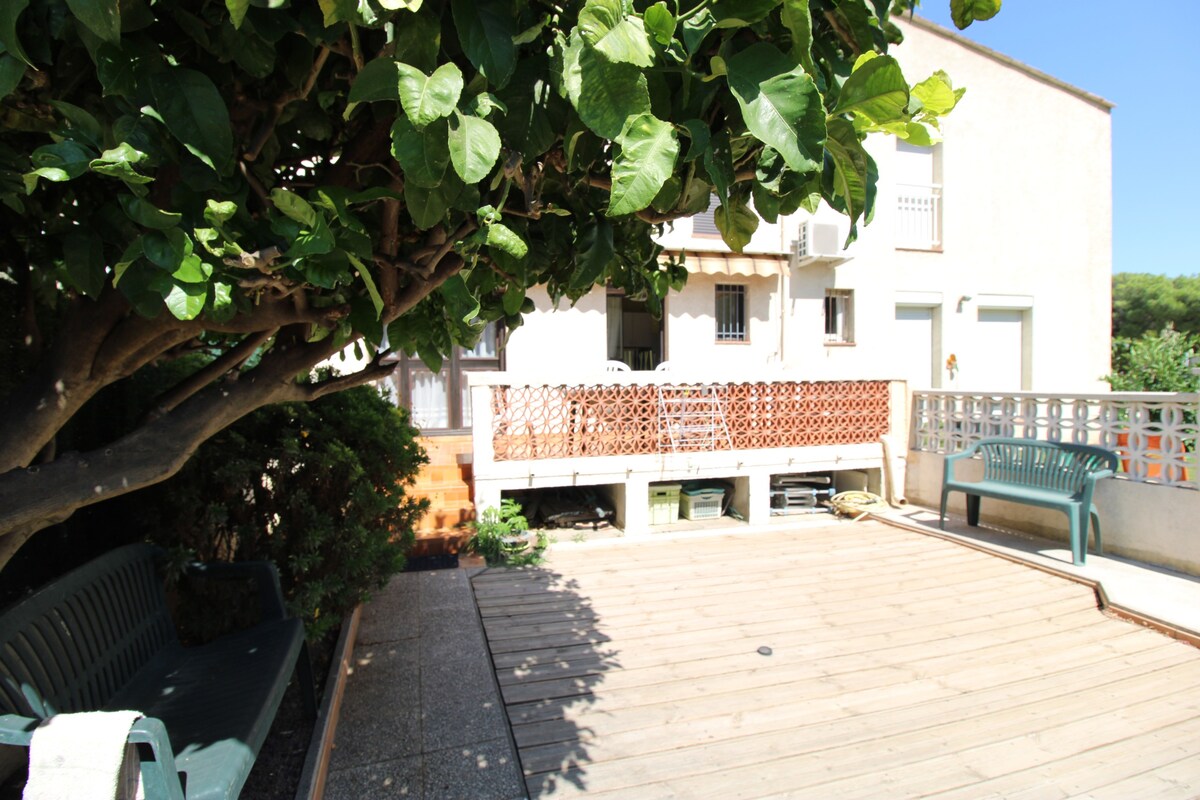 Agréable maison 84 m2 jardin, terrasse et parking