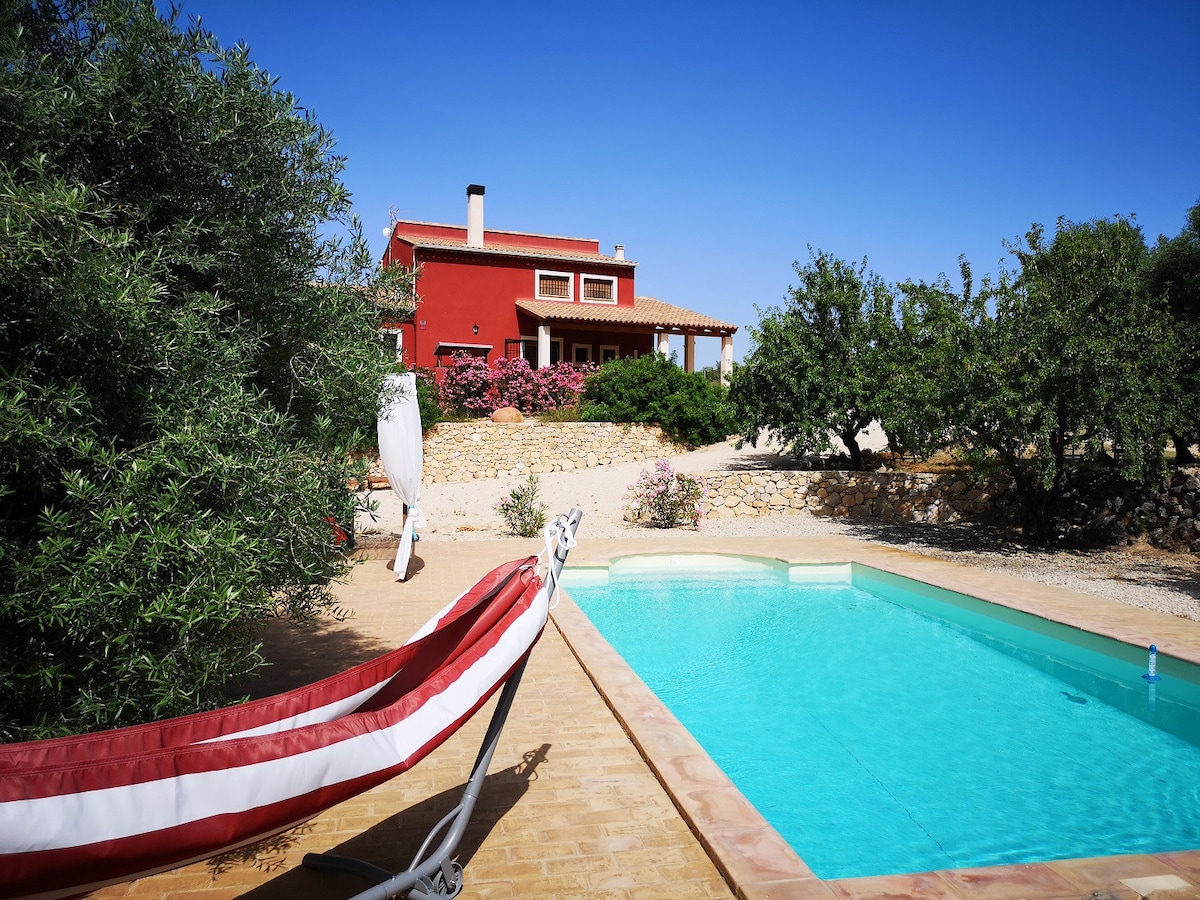 Spanien+Privater Pool+Familie+Freunde+Hunde+Natur