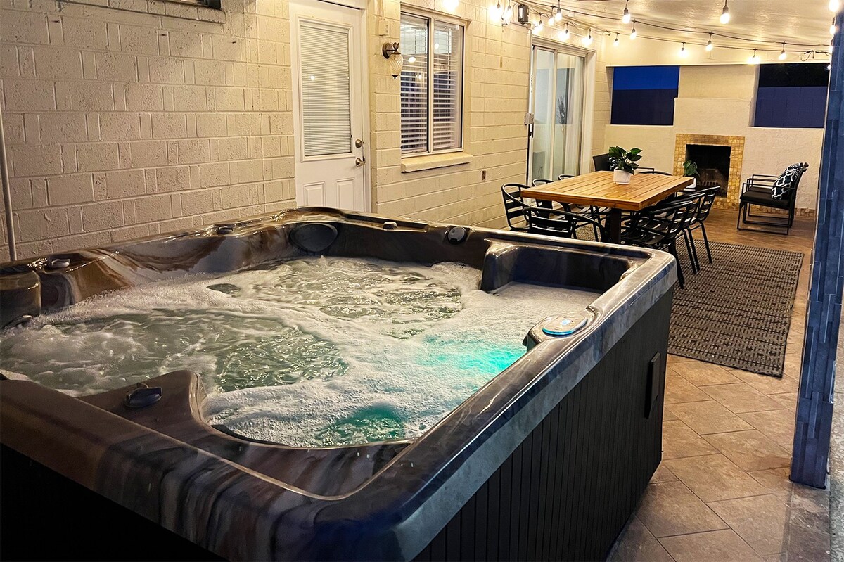 Close to Old Town, Heated Pool, Hot Tub, Games