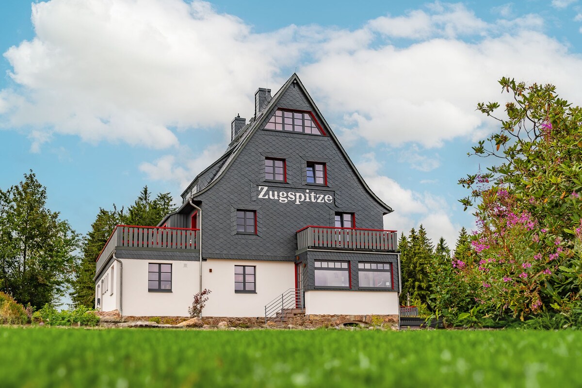 Zugspitze Waldidylle公寓。On